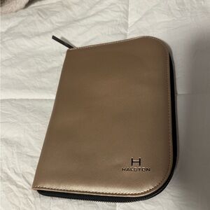 Halston Jewelry Case